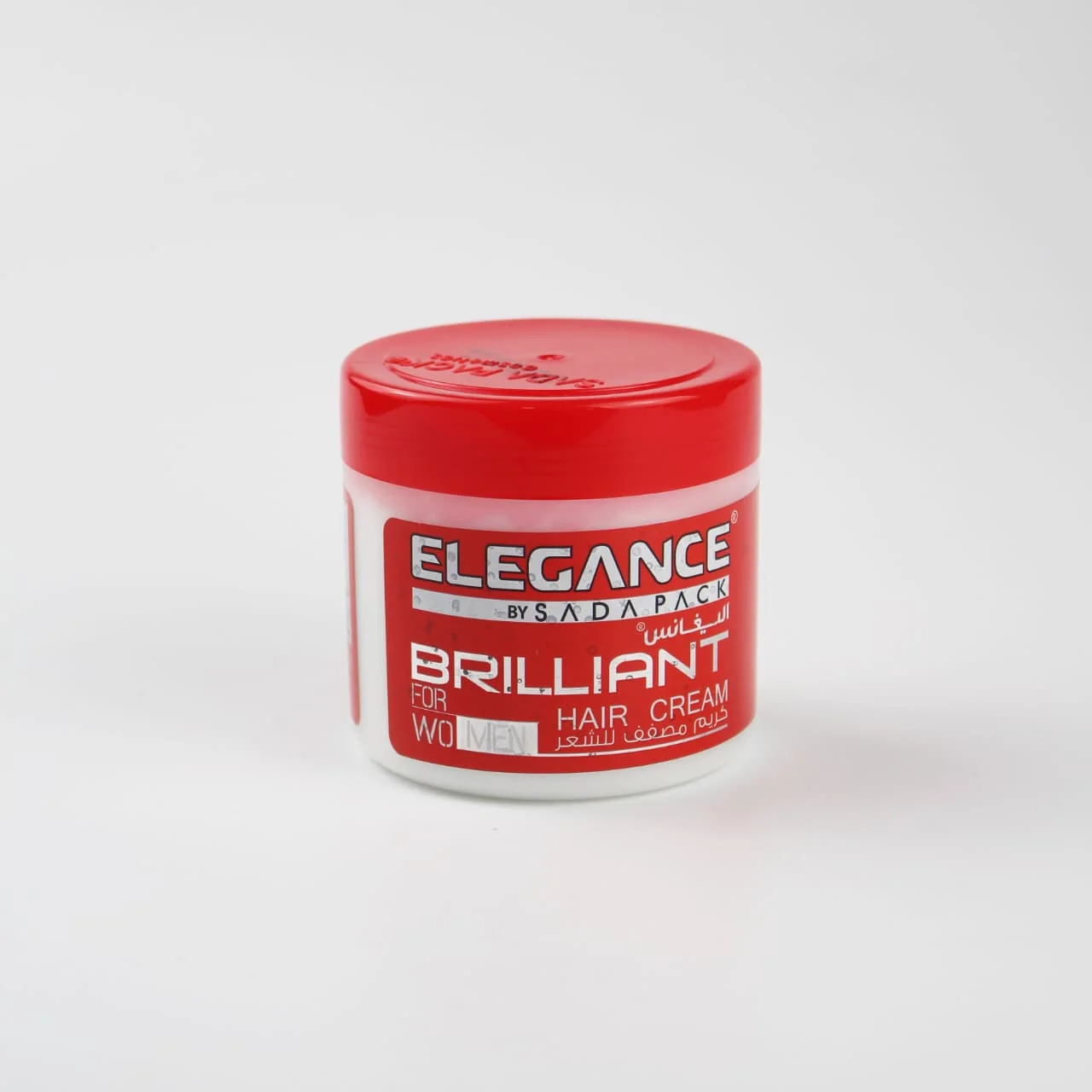 Elegance Gel Cream combines the styling power of a gel with the smooth, lightweight feel of a cream. It provides flexible hold, definition, and control while leaving hair soft and natural-looking. Per
