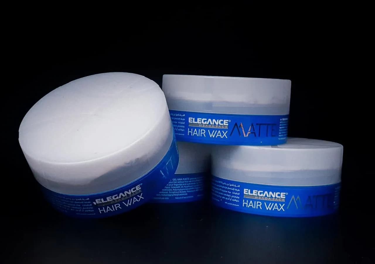 Elegance Matte Wax provides strong, flexible hold with a natural matte finish. It gives hair texture, definition, and control without leaving it greasy or overly shiny. Perfect for creating modern, st